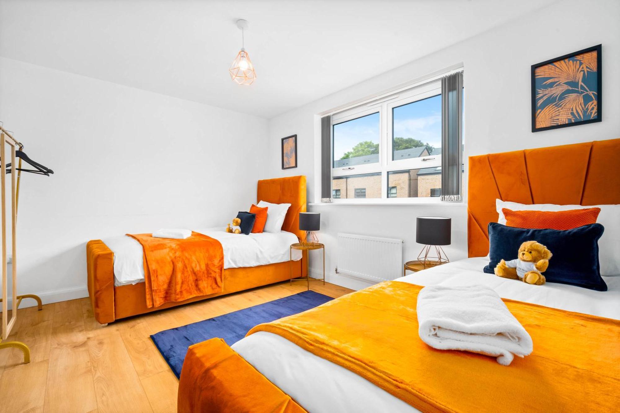 Luxury City Centre 5 Bed House With En-Suite, Bbq, On-Site Parking By Azura Nights Birmingham Exterior foto
