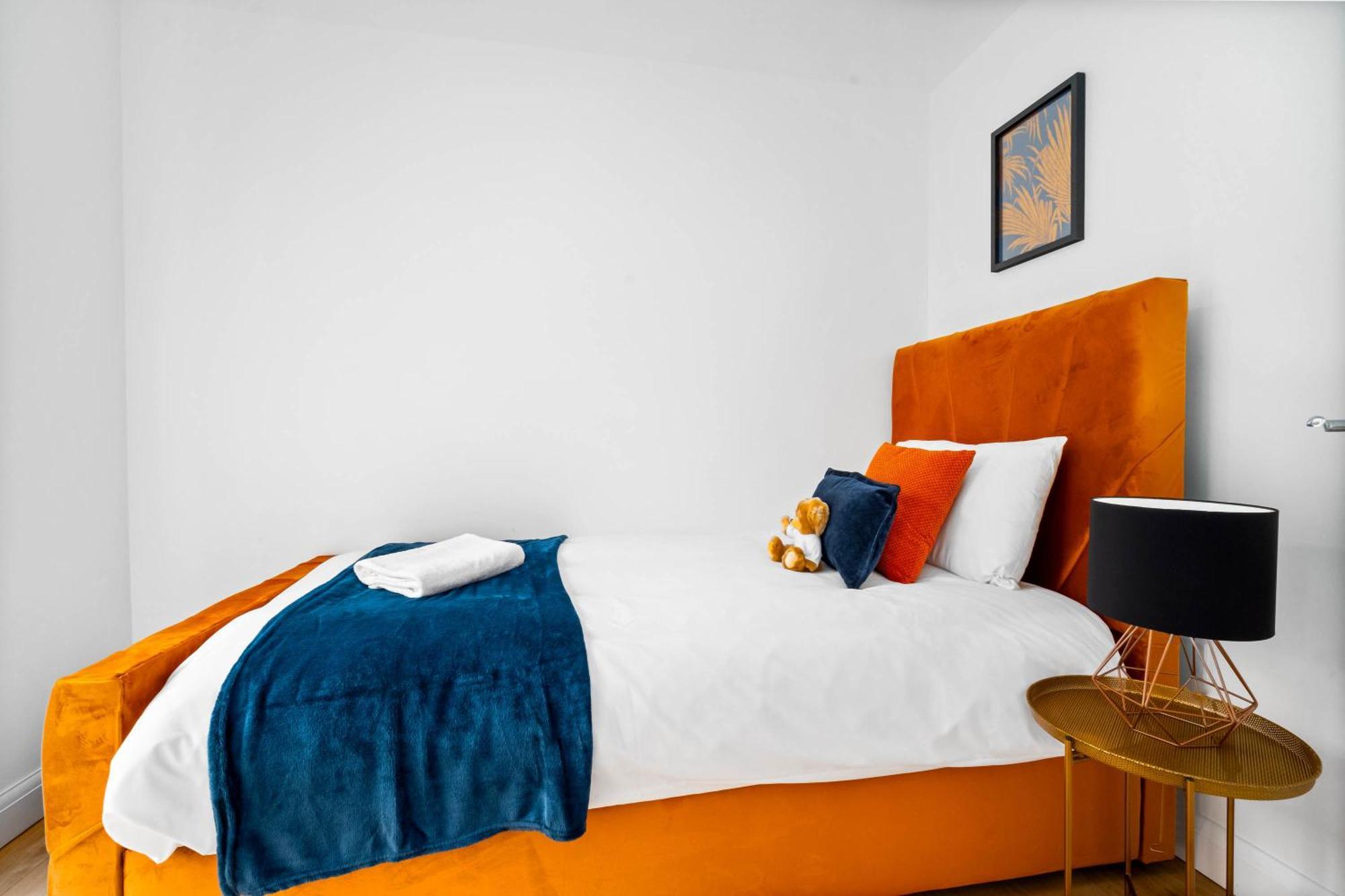 Luxury City Centre 5 Bed House With En-Suite, Bbq, On-Site Parking By Azura Nights Birmingham Exterior foto