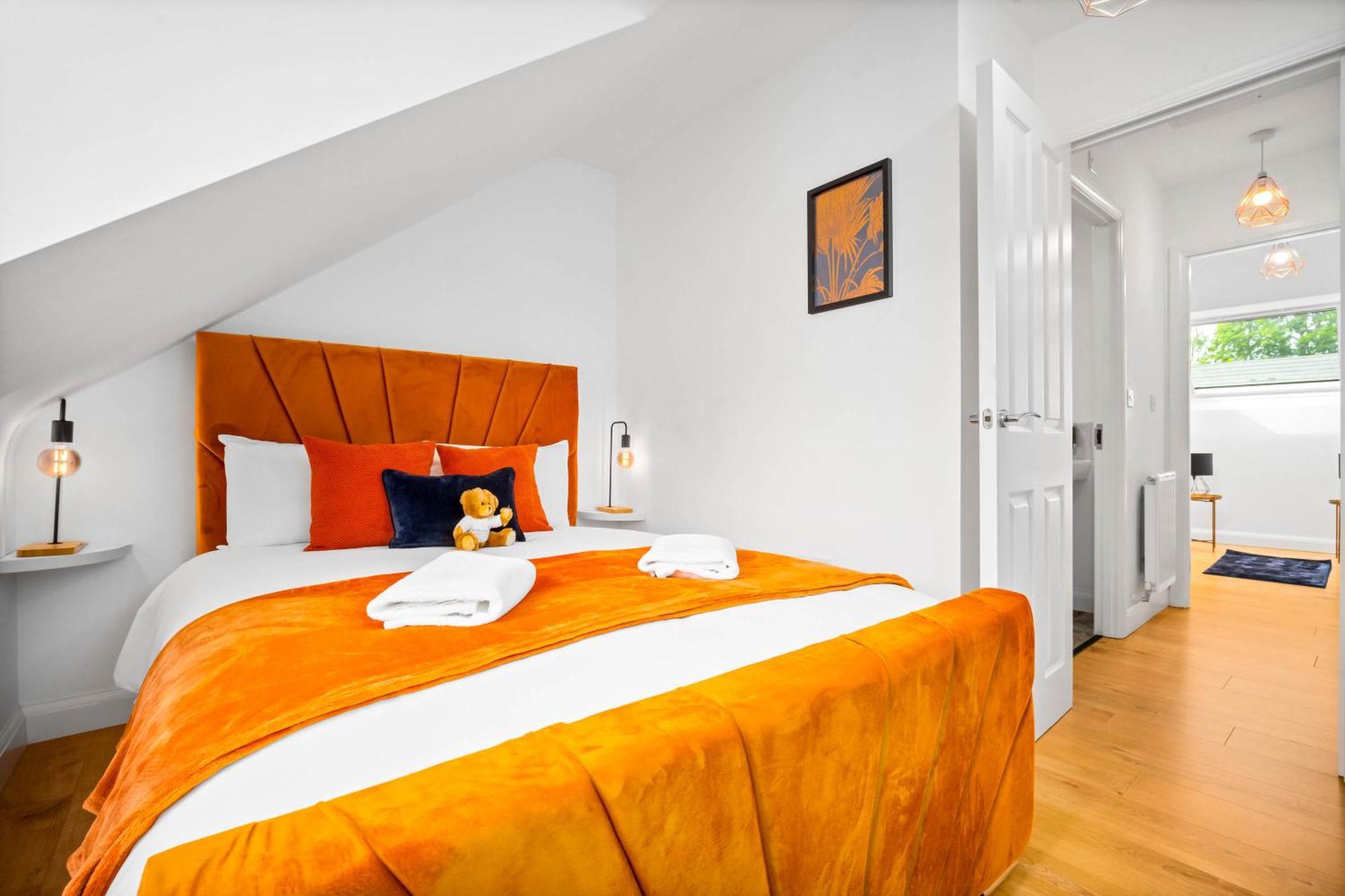 Luxury City Centre 5 Bed House With En-Suite, Bbq, On-Site Parking By Azura Nights Birmingham Exterior foto
